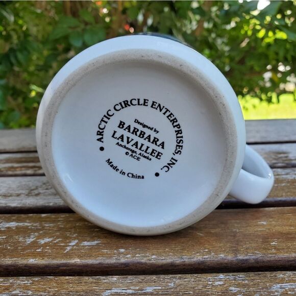 Barbara Lavallee Inuit Kitchen Coffee Cup Mug - Picture 6 of 6